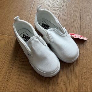 Vans Classic Toddler Slip On Sneakers - Size 10 - NWT - White